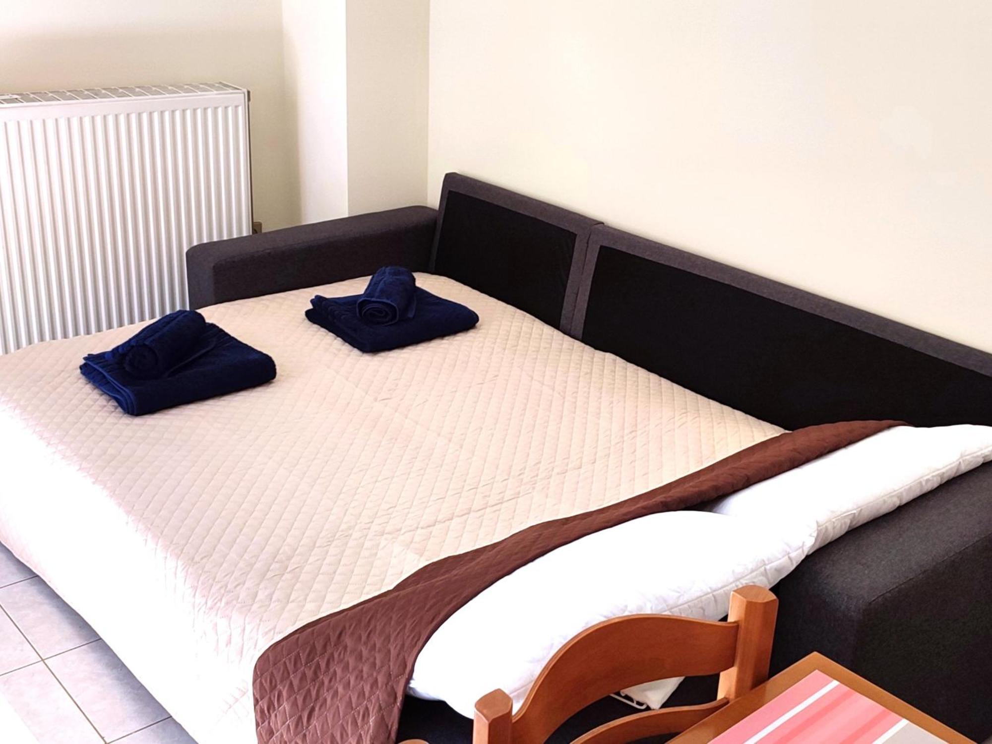 Mando Patrasso - Classical Apartment In The Center Of Patras With Free Parking Экстерьер фото